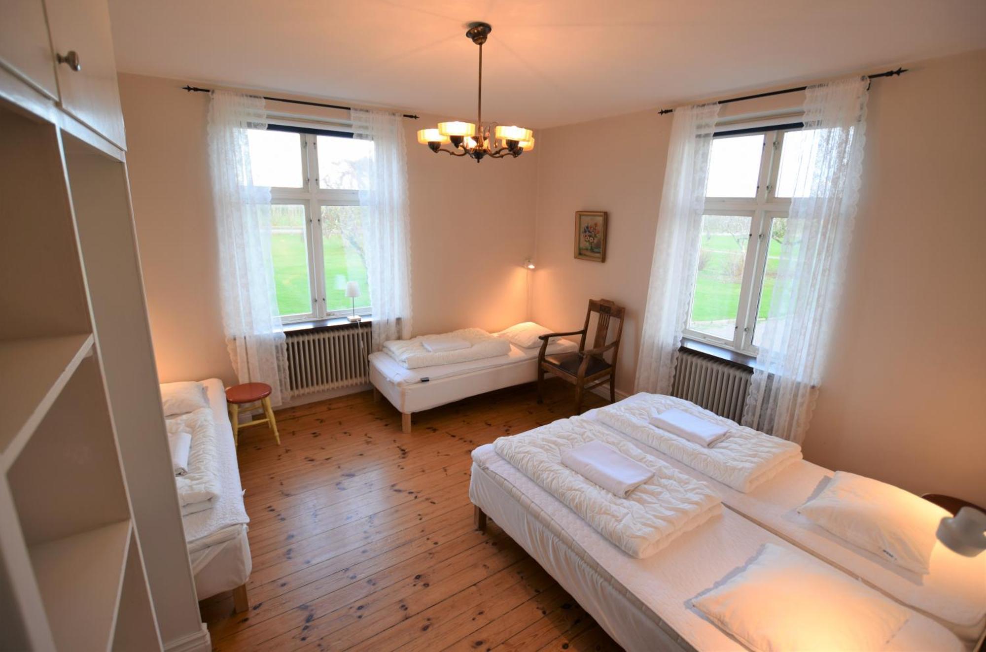 Blaesinge Gard Kullabygden Hostel Jonstorp Ruang foto